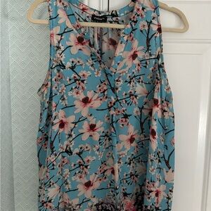 Tolani Camila Silk Sleeveless Floral Blouse - Size Large